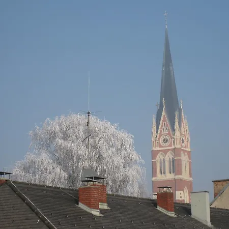 St. Leonhard *